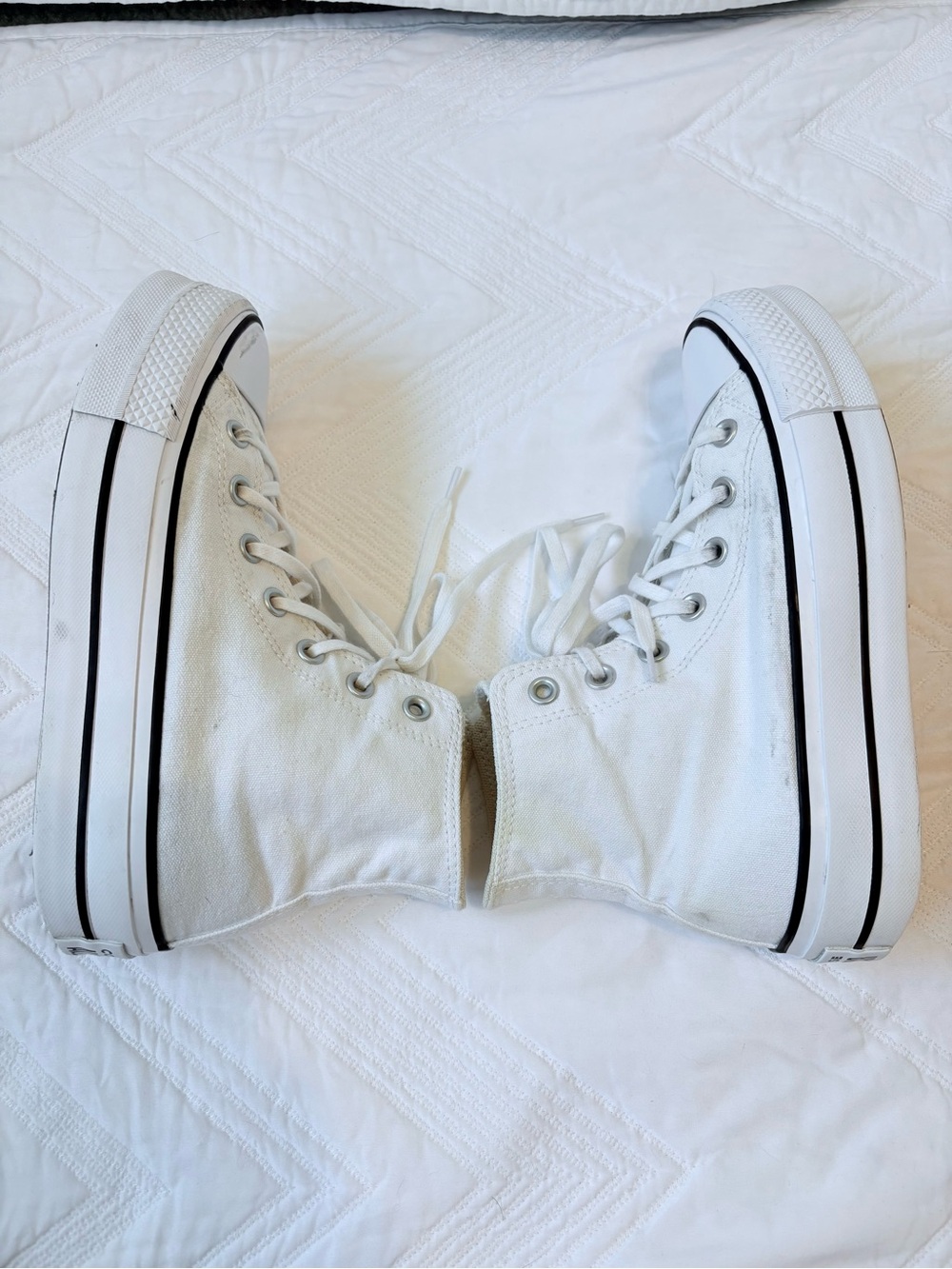 Converse Women's White Chuck Taylor All-Star Platform Lift High Top - Picture 6 of 12